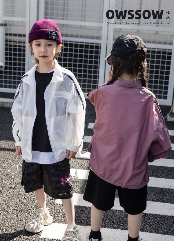 Lightweight Zip-Up Jacket