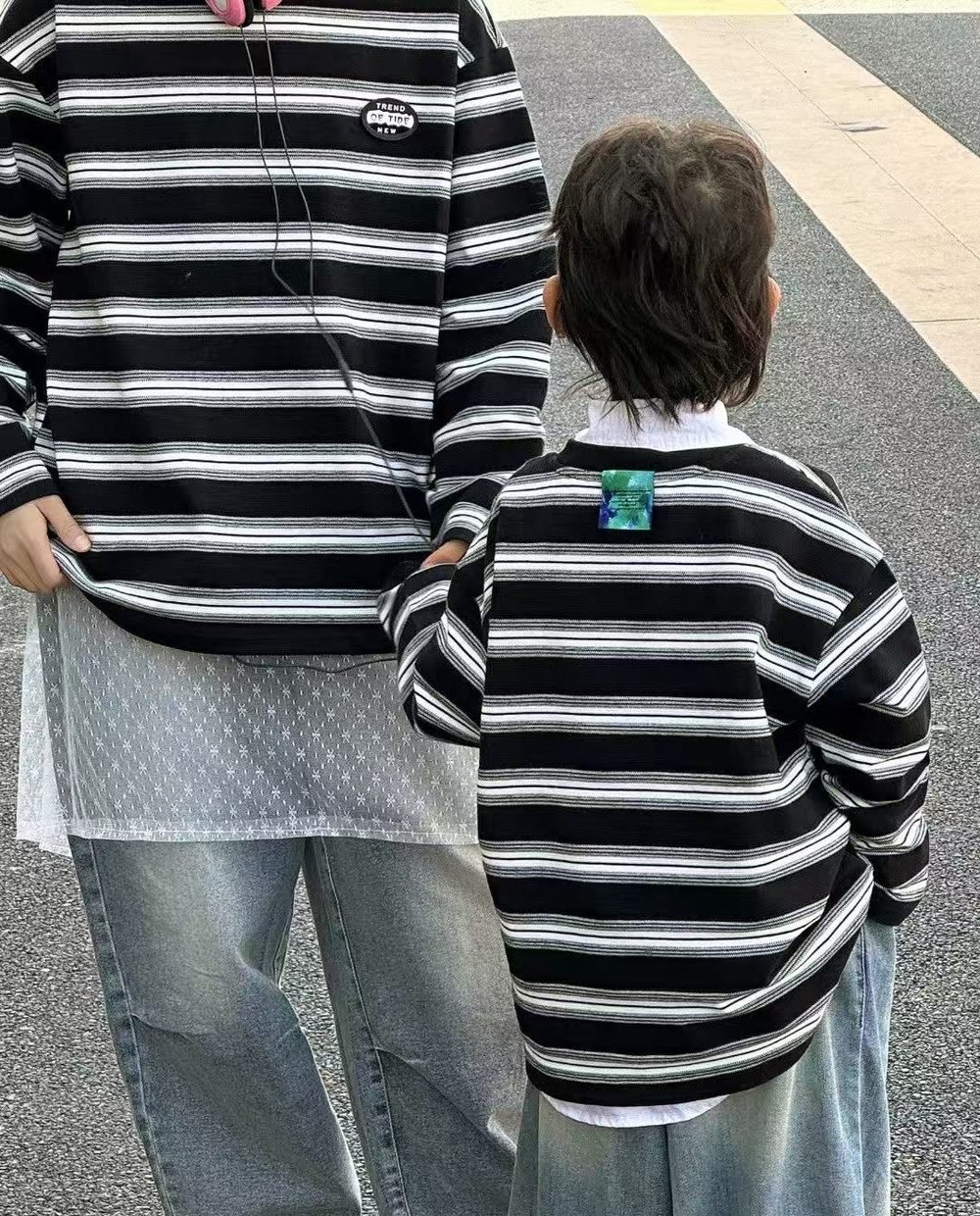 Wide Stripe Sweatshirt, Navy and white, kids, photo 5 of 10