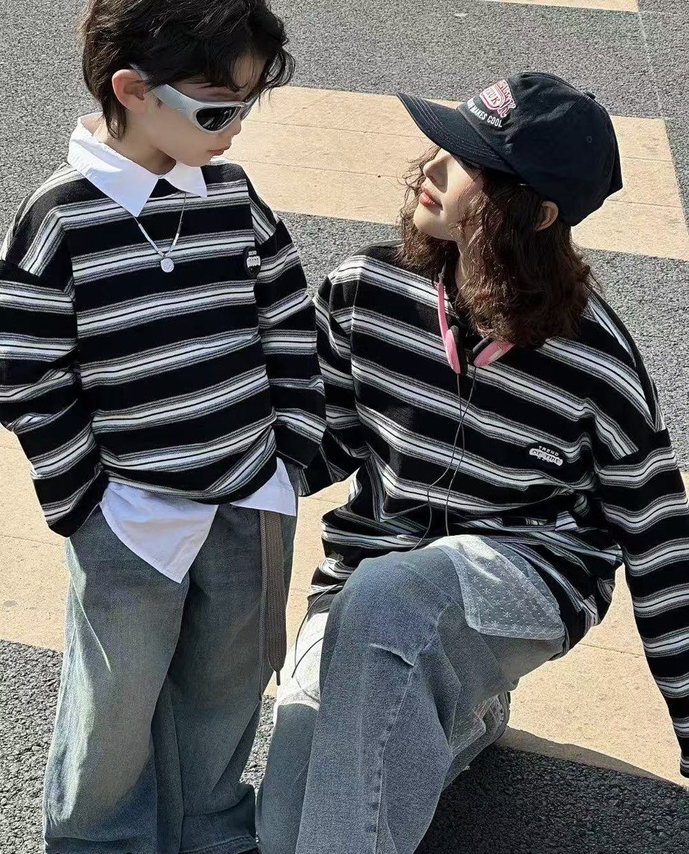 Wide Stripe Sweatshirt, Navy and white, kids, photo 8 of 10