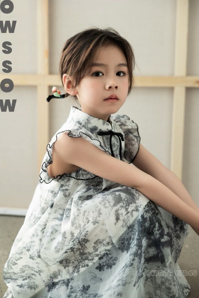 Ink Floral Flutter-Sleeve Dress, Black and white, kids, photo 4 of 6