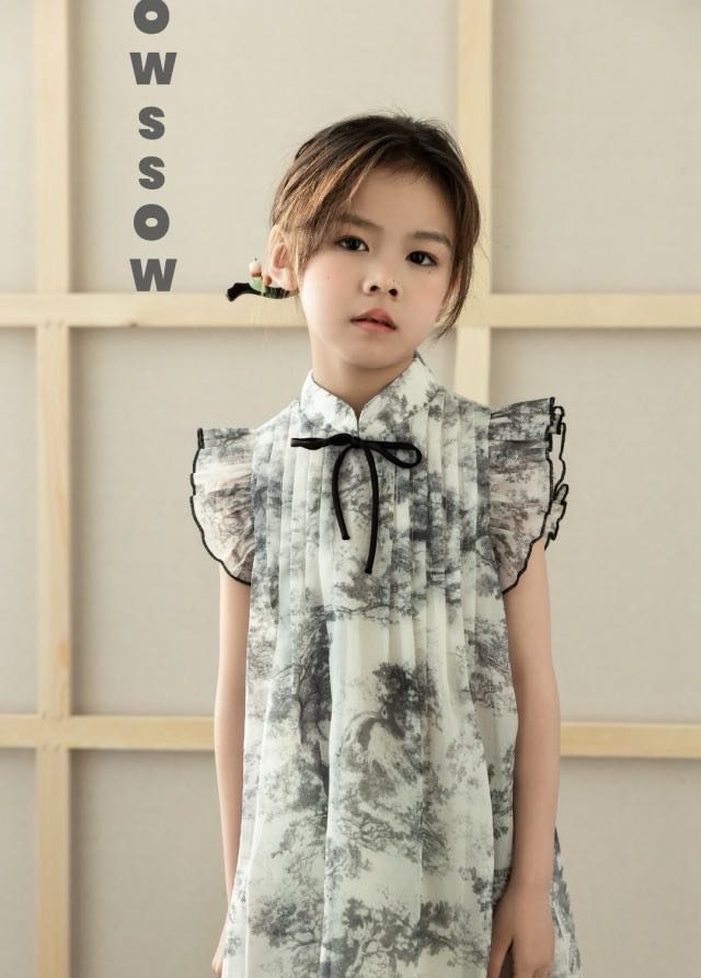 Ink Floral Flutter-Sleeve Dress