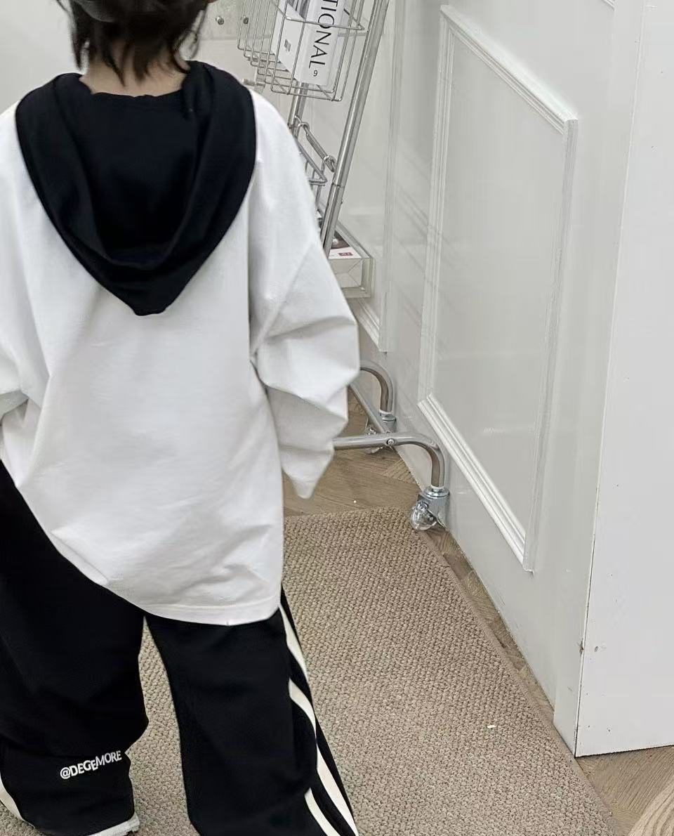 White Oversized Sweatshirt, White, kids, photo 8 of 10